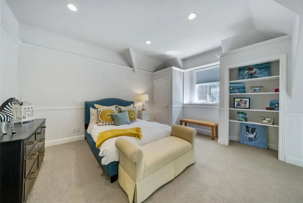Elevated Living in California Stunning Estate with European Influences and Luxurious Grounds for 12.98 Million 57