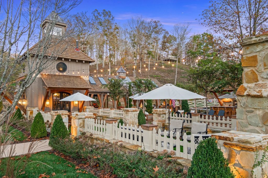 Entertainers Paradise on 120 Acres Near Leipers Fork Tennessee Available for 8.6 Million 26