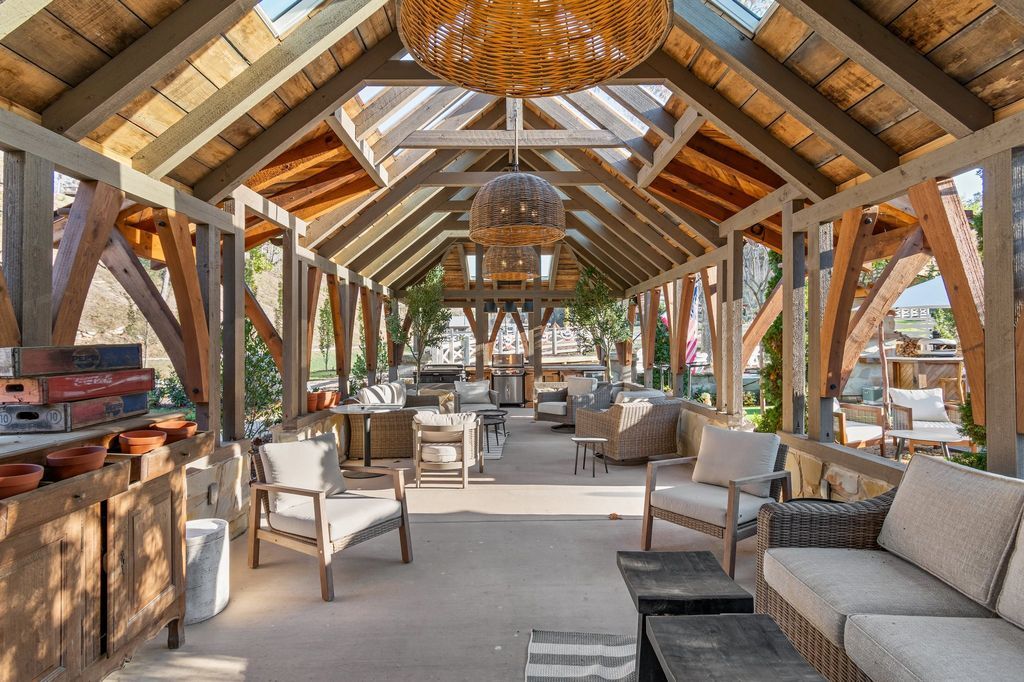 Entertainers Paradise on 120 Acres Near Leipers Fork Tennessee Available for 8.6 Million 28