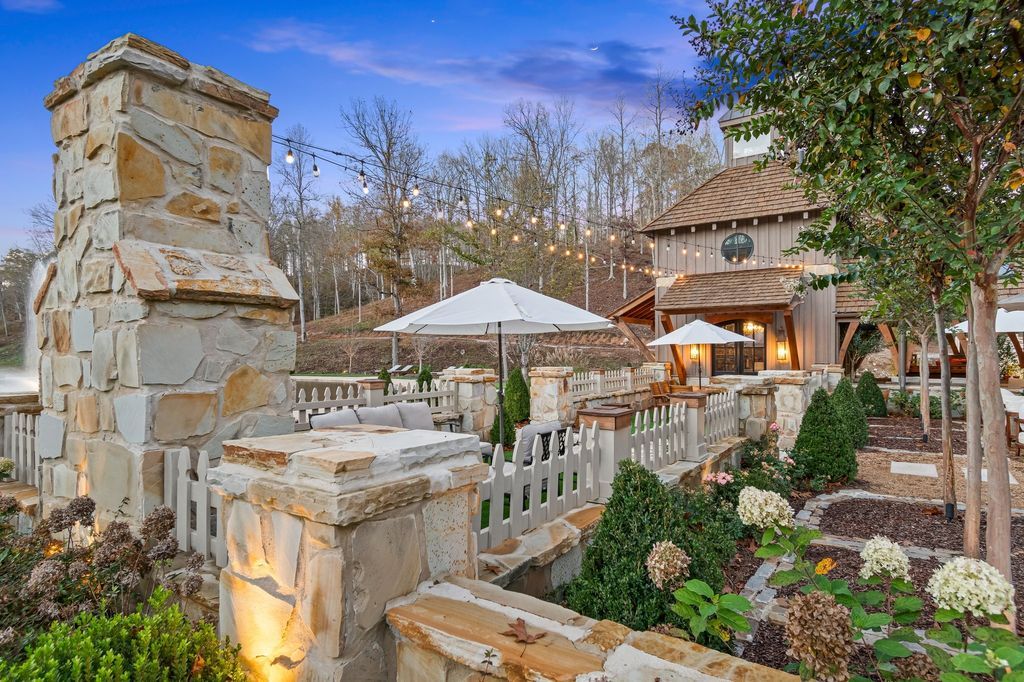 Entertainers Paradise on 120 Acres Near Leipers Fork Tennessee Available for 8.6 Million 32