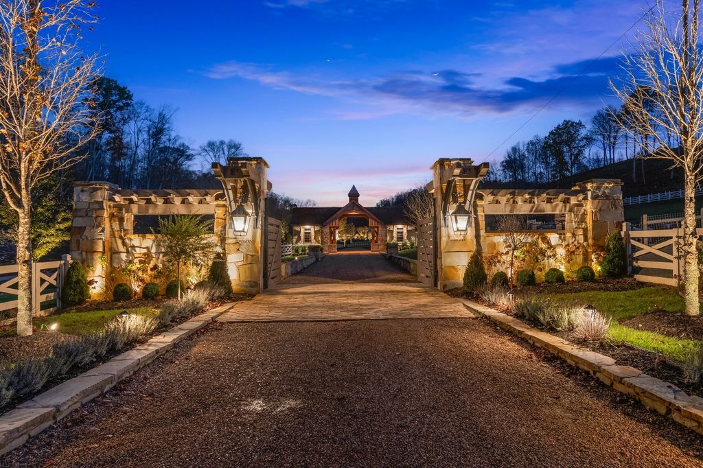 Entertainers Paradise on 120 Acres Near Leipers Fork Tennessee Available for 8.6 Million 50