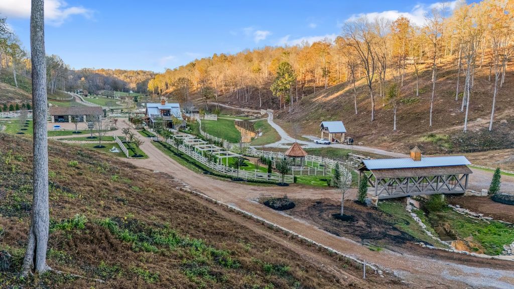 Entertainers Paradise on 120 Acres Near Leipers Fork Tennessee Available for 8.6 Million 59