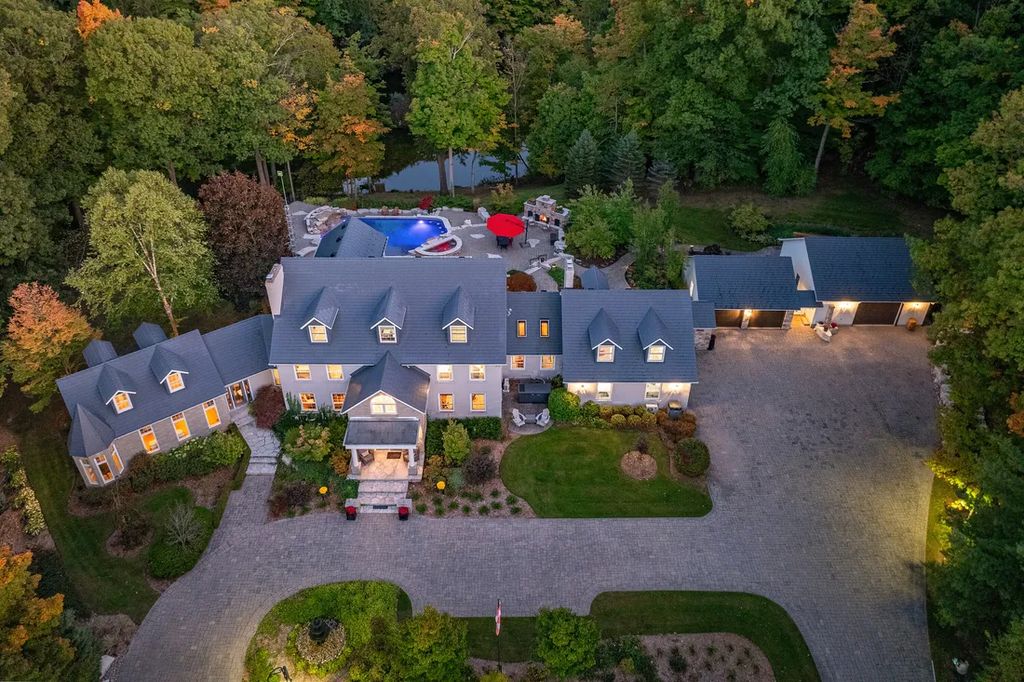 Exclusive Living Awaits Custom Estate in Canada Priced at C12 1