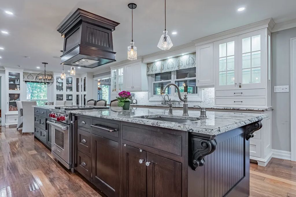 Exclusive Living Awaits Custom Estate in Canada Priced at C12 9