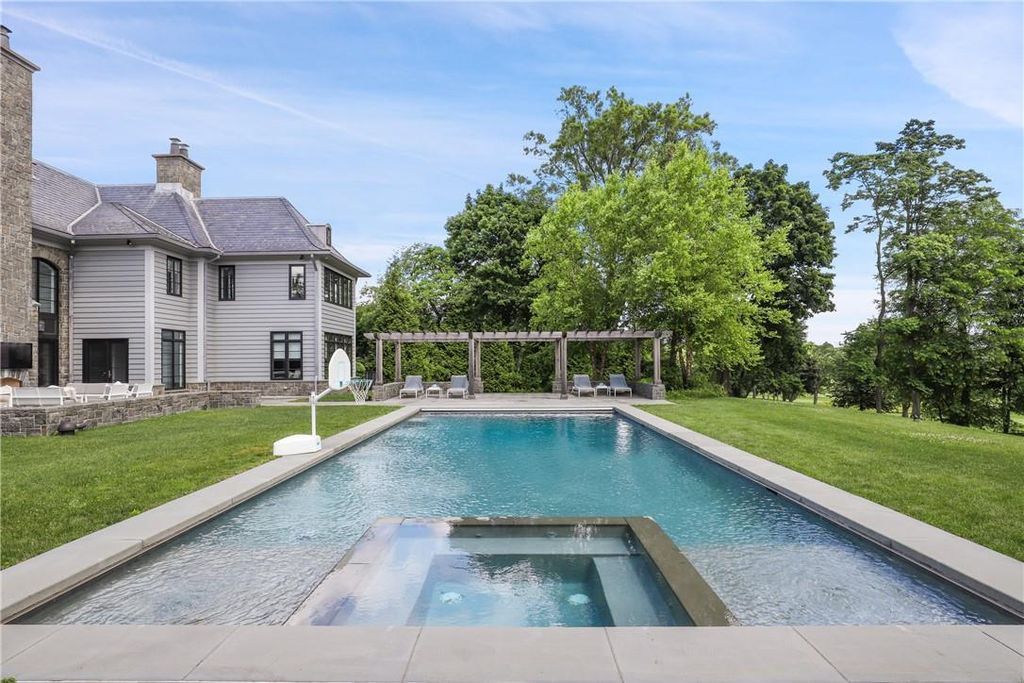 Exquisite Craftsmanship New York Custom Home with the Finest Materials Listed for 15.995 Million 33