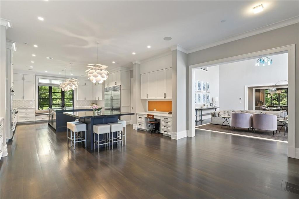 Exquisite Craftsmanship New York Custom Home with the Finest Materials Listed for 15.995 Million 9
