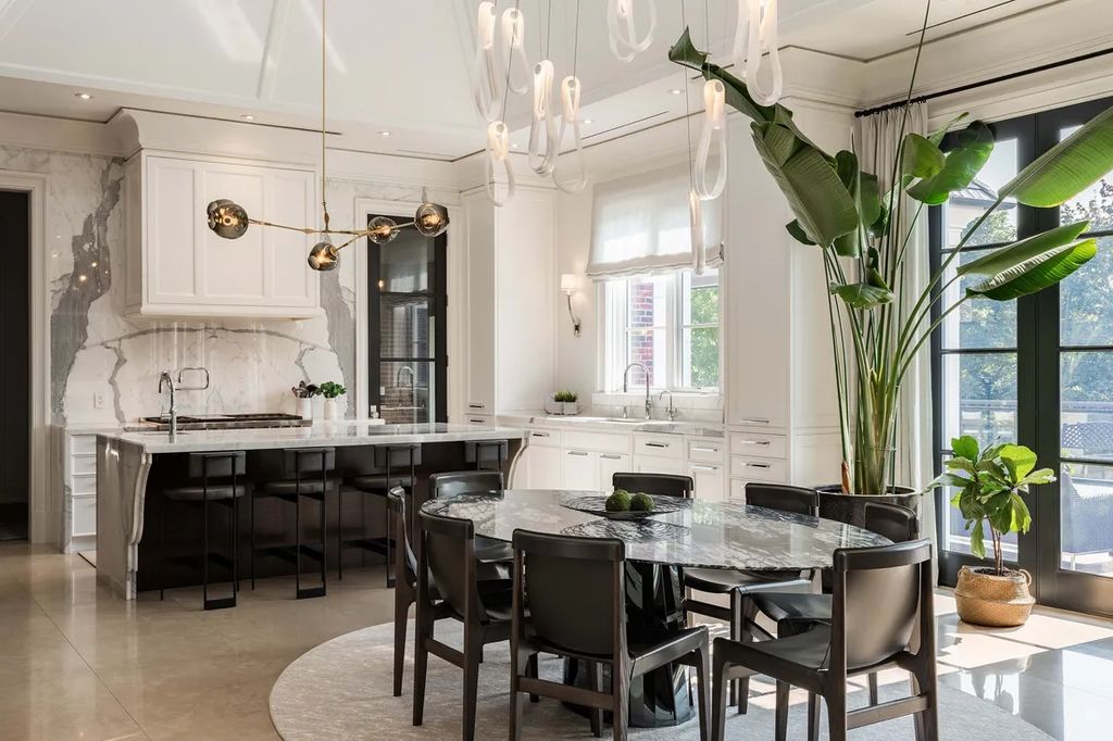 Extraordinary Custom Home in Canada Redefines Luxury Living for C10.8 Million 12