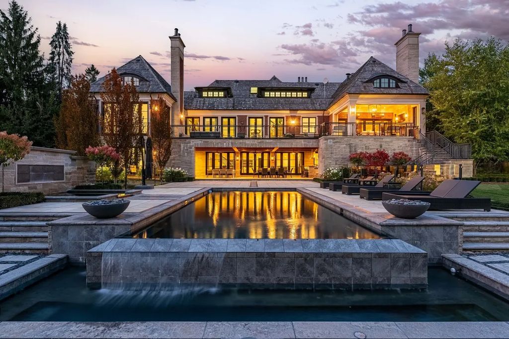 Extraordinary Custom Home in Canada Redefines Luxury Living for C10.8 Million 3