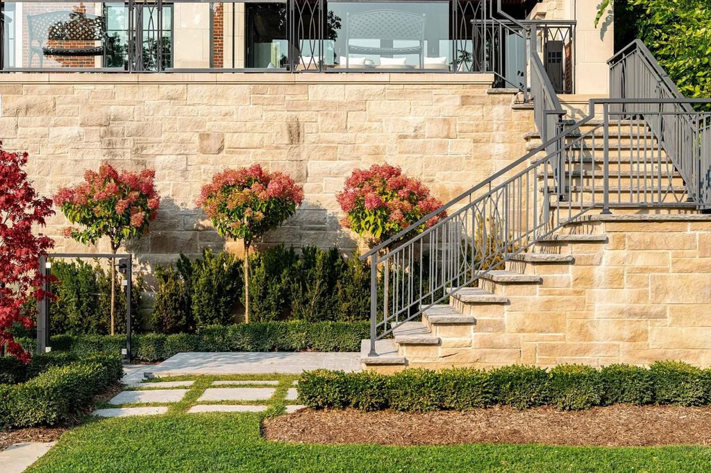 Extraordinary Custom Home in Canada Redefines Luxury Living for C10.8 Million 37