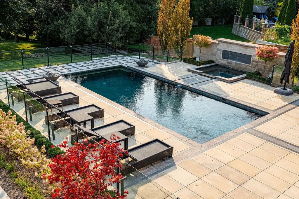 Extraordinary Custom Home in Canada Redefines Luxury Living for C10.8 Million 40