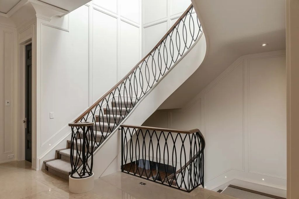 Extraordinary Custom Home in Canada Redefines Luxury Living for C10.8 Million 5