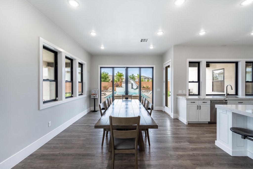 Incredible Modern Luxury Estate in Utah Asking 2195000 18