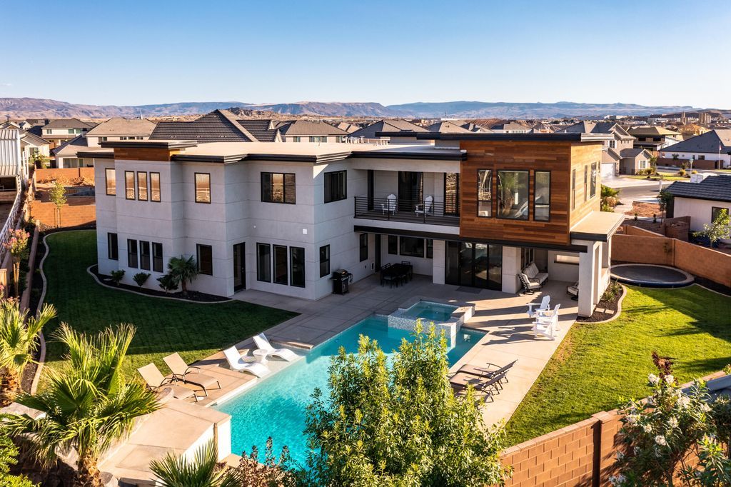 Incredible Modern Luxury Estate in Utah Asking 2195000 36