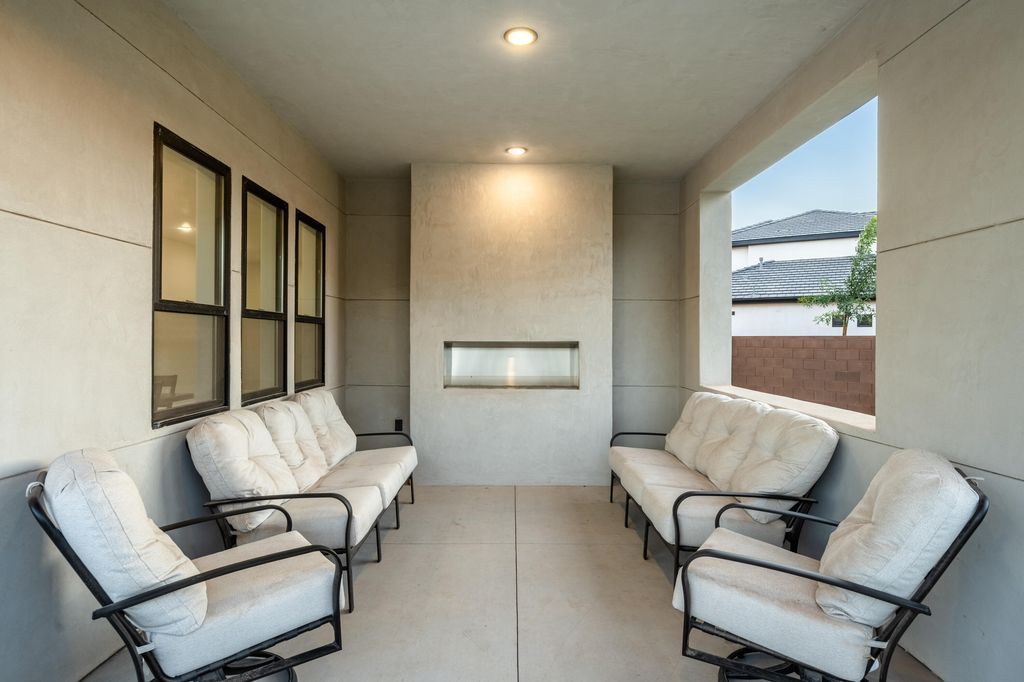 Incredible Modern Luxury Estate in Utah Asking 2195000 42