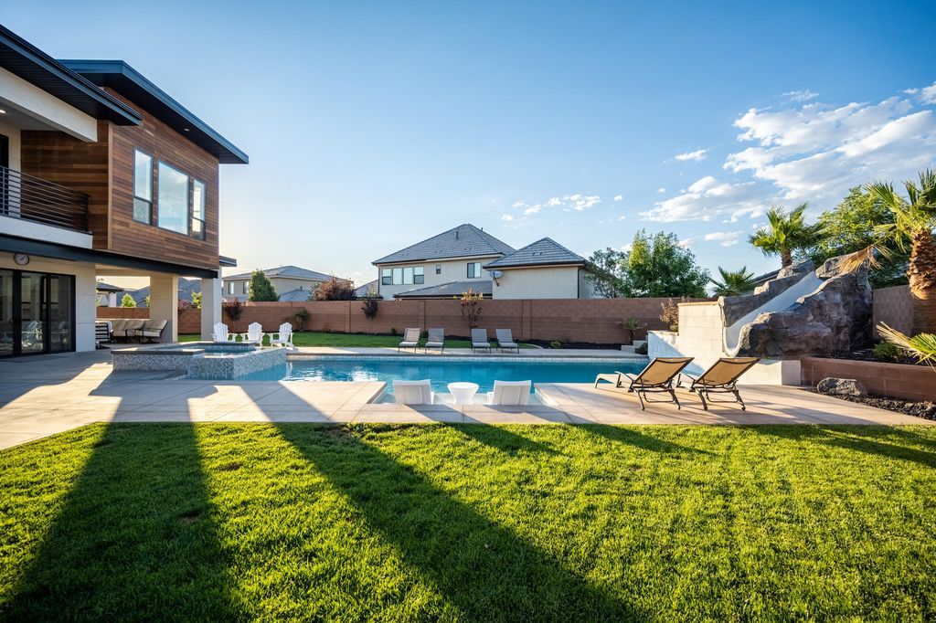 Incredible Modern Luxury Estate in Utah Asking 2195000 47