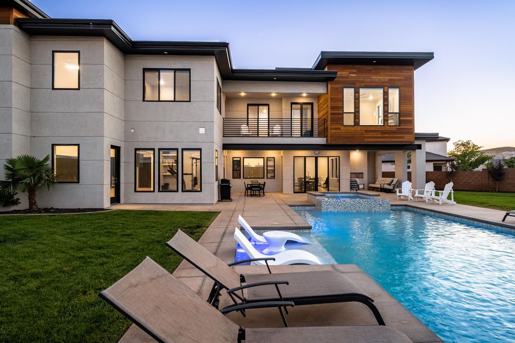 Incredible Modern Luxury Estate in Utah Asking 2195000 50