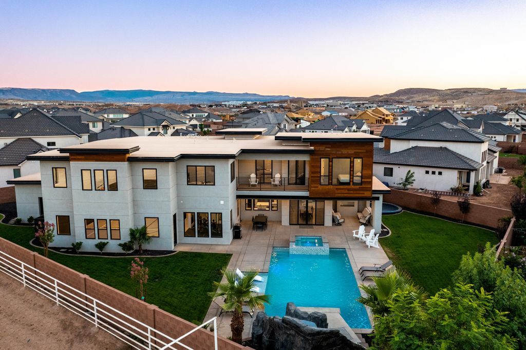 Incredible Modern Luxury Estate in Utah Asking 2195000 53