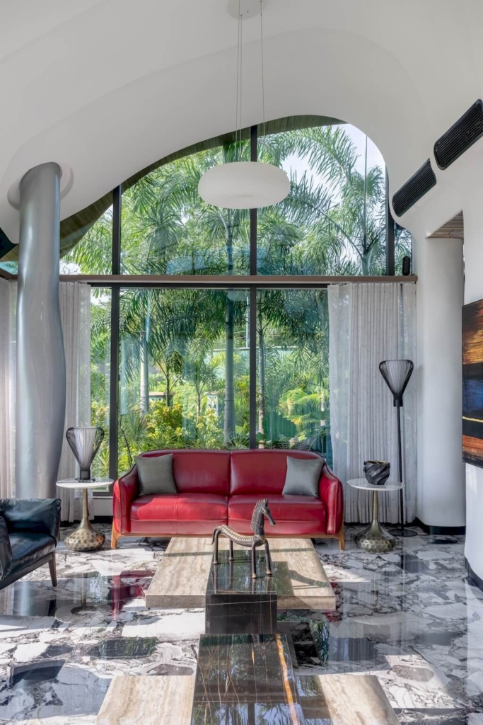 Liquescent House in India by Shaili Banker Architects 17