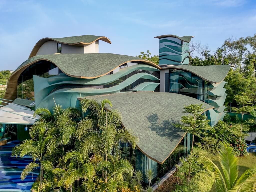 Liquescent House in India by Shaili Banker Architects 2