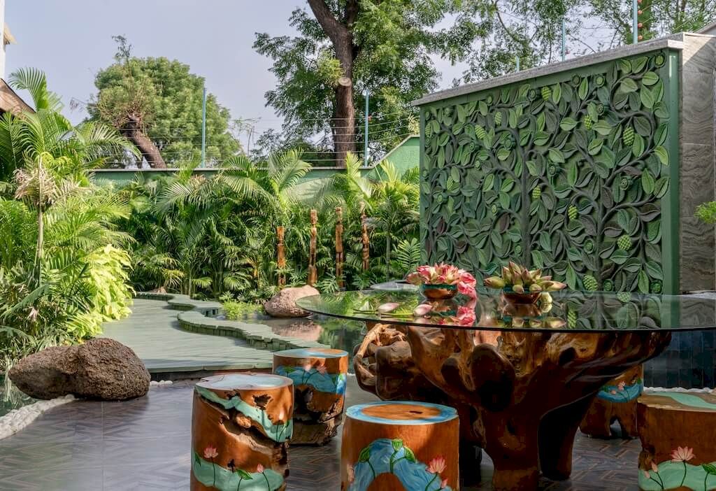 Liquescent House in India by Shaili Banker Architects 8