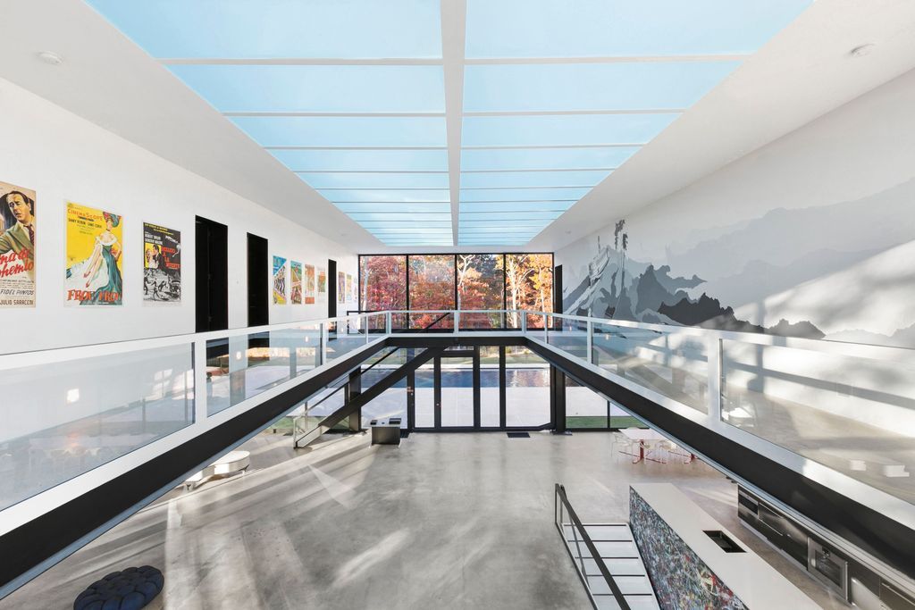 Modern Masterpiece Unmatched Luxury and Style in New York – Asking 5999000 10