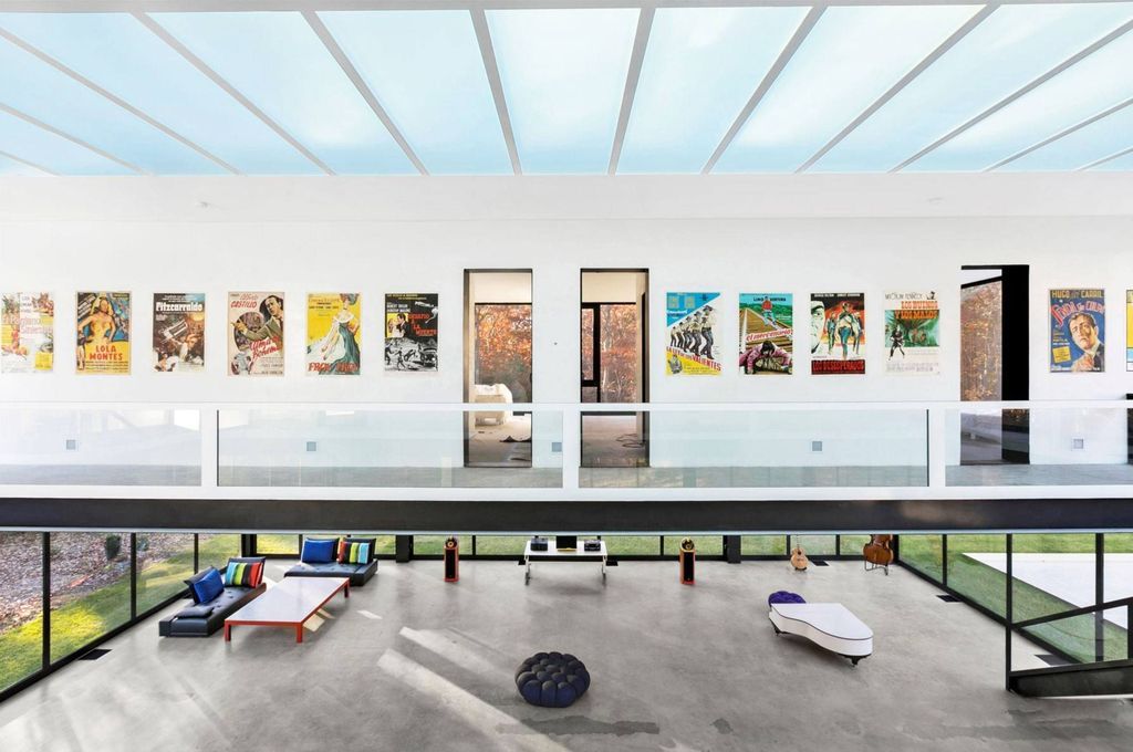 Modern Masterpiece Unmatched Luxury and Style in New York – Asking 5999000 12