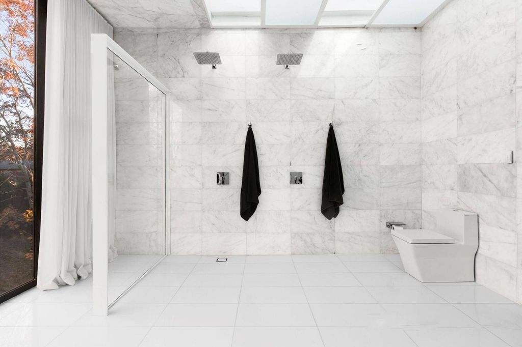 Modern Masterpiece Unmatched Luxury and Style in New York – Asking 5999000 17
