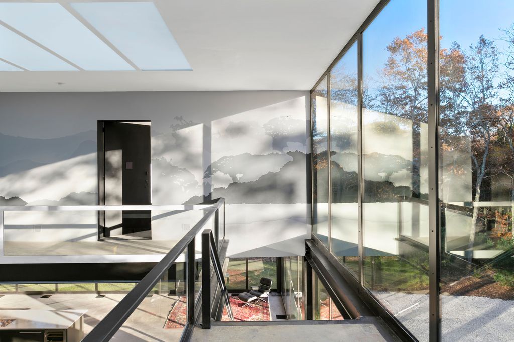 Modern Masterpiece Unmatched Luxury and Style in New York – Asking 5999000 9