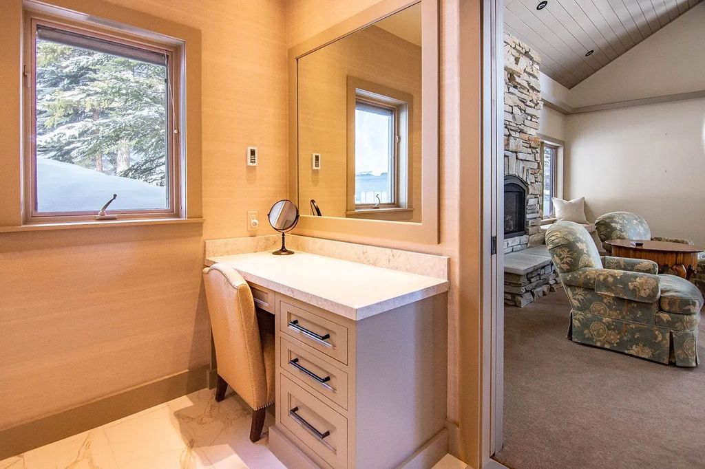 Mountain Luxury Redefined Quintessential Ski Chalet in Wyoming for 11.95 Million 27