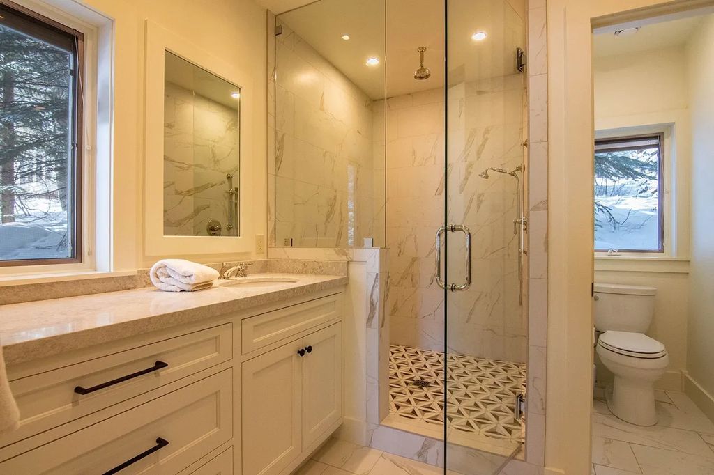 Mountain Luxury Redefined Quintessential Ski Chalet in Wyoming for 11.95 Million 30