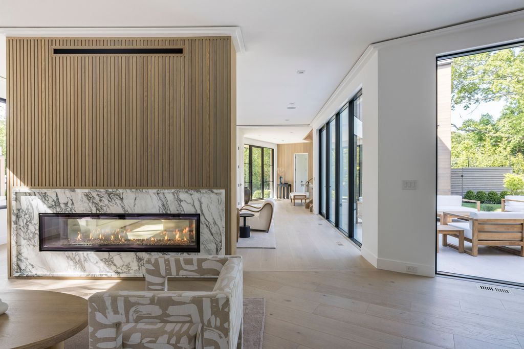 Opulent Living Redefined Stunning New Home in East Hampton Listed for 9195000 32