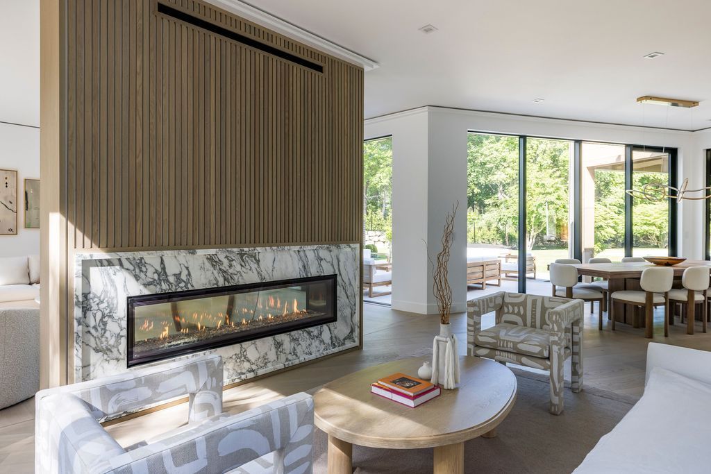 Opulent Living Redefined Stunning New Home in East Hampton Listed for 9195000 33