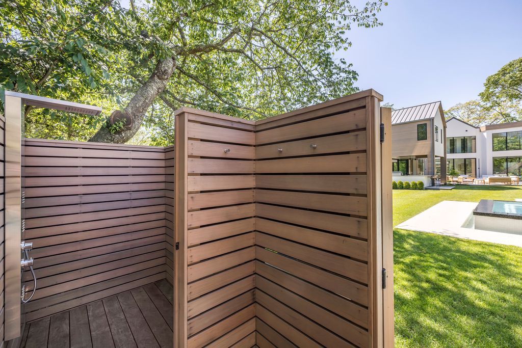Opulent Living Redefined Stunning New Home in East Hampton Listed for 9195000 50