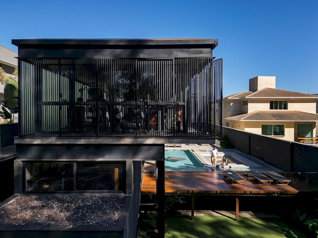 Peninsula House in Brazil by Arquitetos Associados BIRI 21