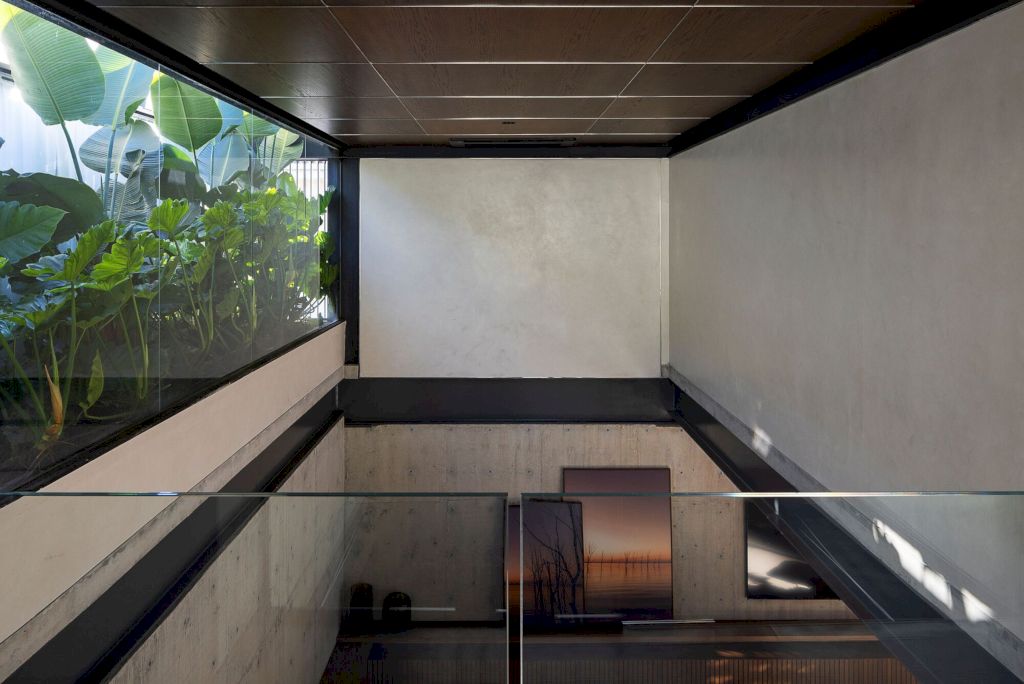 Peninsula House in Brazil by Arquitetos Associados BIRI 25