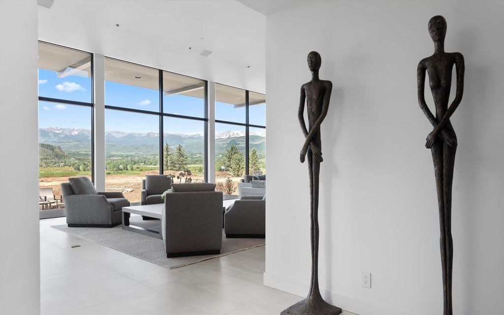 Privacy Beauty and Elegance Sage Ridge in Old Snowmass for 30 Million 11