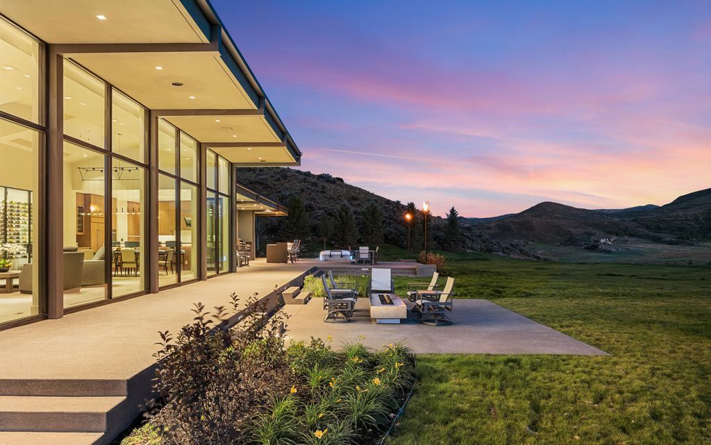Privacy Beauty and Elegance Sage Ridge in Old Snowmass for 30 Million 15