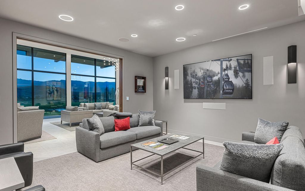 Privacy Beauty and Elegance Sage Ridge in Old Snowmass for 30 Million 19