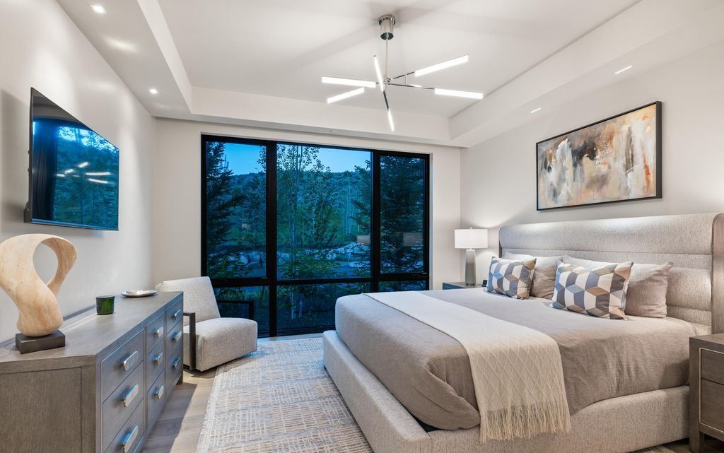 Privacy Beauty and Elegance Sage Ridge in Old Snowmass for 30 Million 25