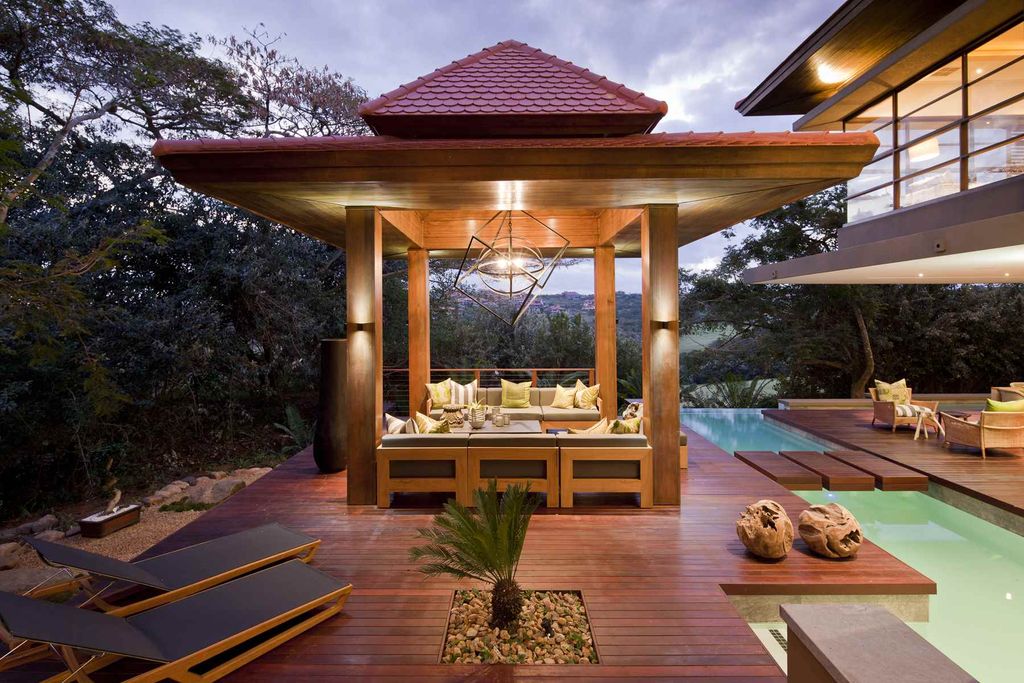 SGNW House Contemporary Haven by Metropole Architects 5