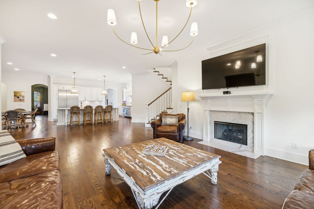 Secluded Luxury Gated Hilltop Estate on 6 Acres in Tennessee Priced at 3399900 22