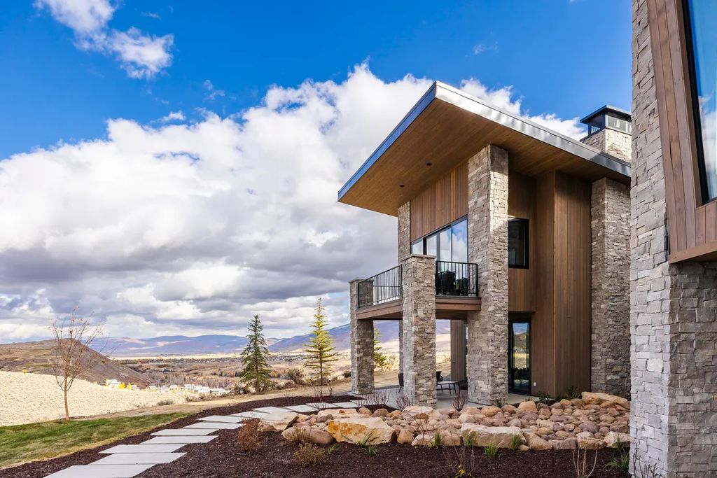 Sophistication Perfected Grove Homes Alex Adamson Creation in Utah Priced at 8995000 54