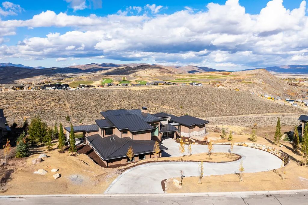 Sophistication Perfected Grove Homes Alex Adamson Creation in Utah Priced at 8995000 62