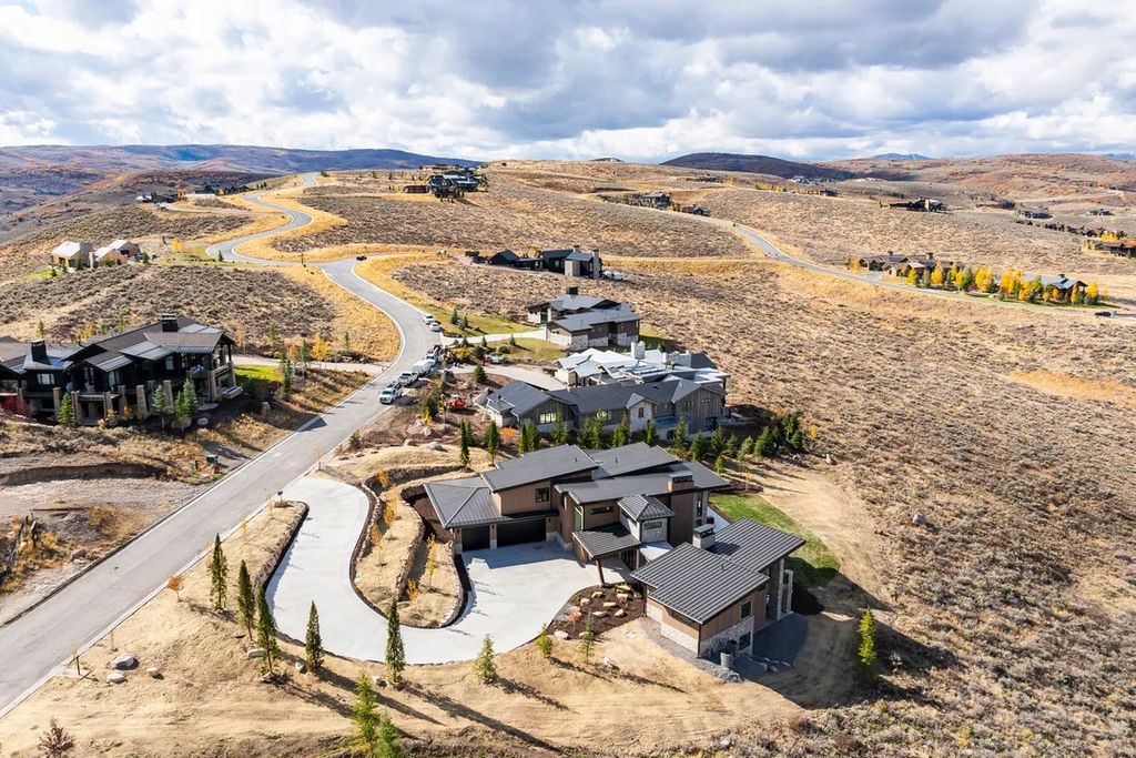 Sophistication Perfected Grove Homes Alex Adamson Creation in Utah Priced at 8995000 64