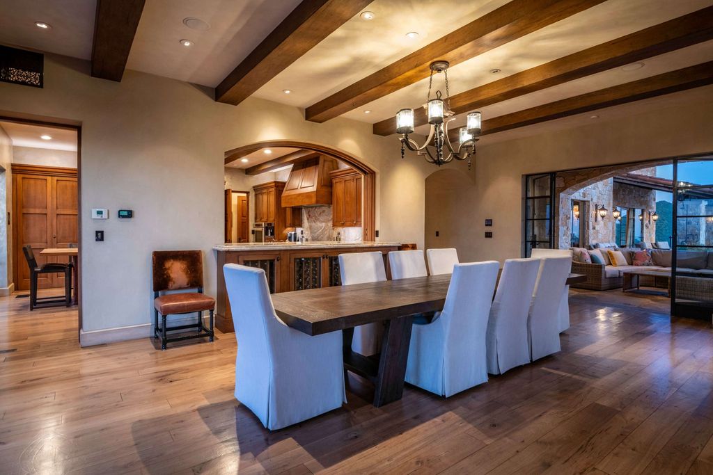 Timeless Tuscan Design Meets Malibus Beauty 29995000 Villa with Stunning Views 65