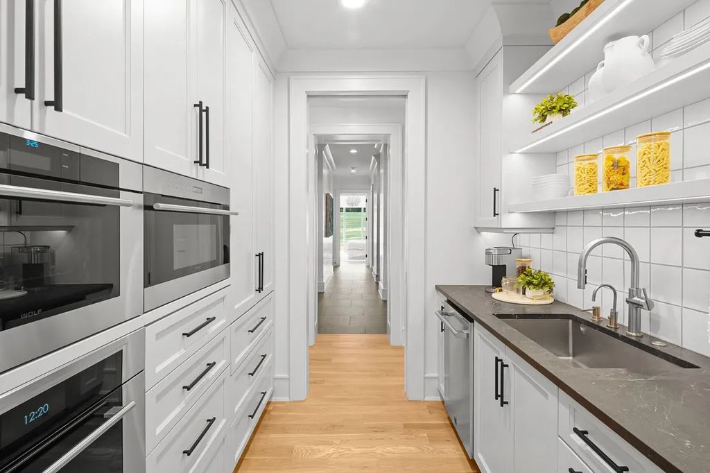 Tranquility and Sophistication A Home Designed for Comfort Available for 8.25 Million 19