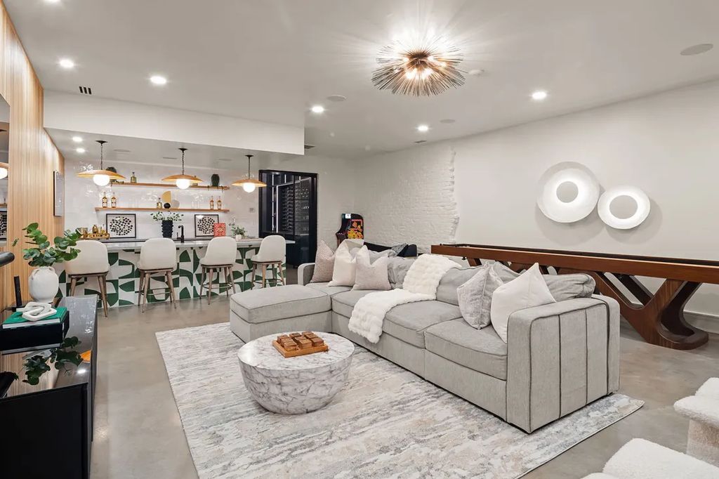 Tranquility and Sophistication A Home Designed for Comfort Available for 8.25 Million 39