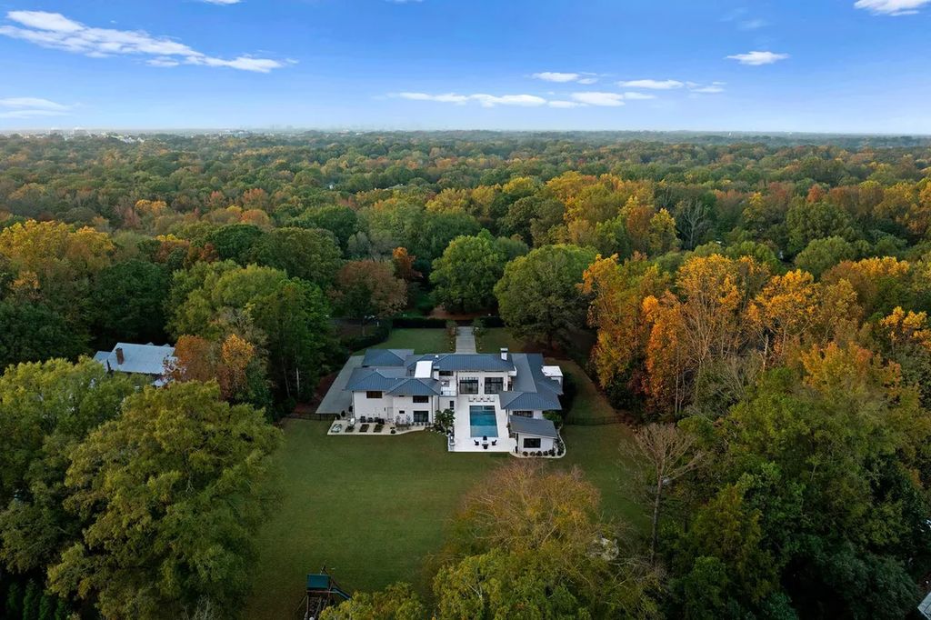 Tranquility and Sophistication A Home Designed for Comfort Available for 8.25 Million 4