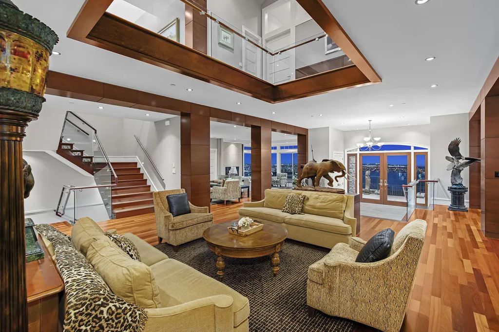 West Vancouver Luxury Redefined Iconic Residence Priced at C13 Million 11