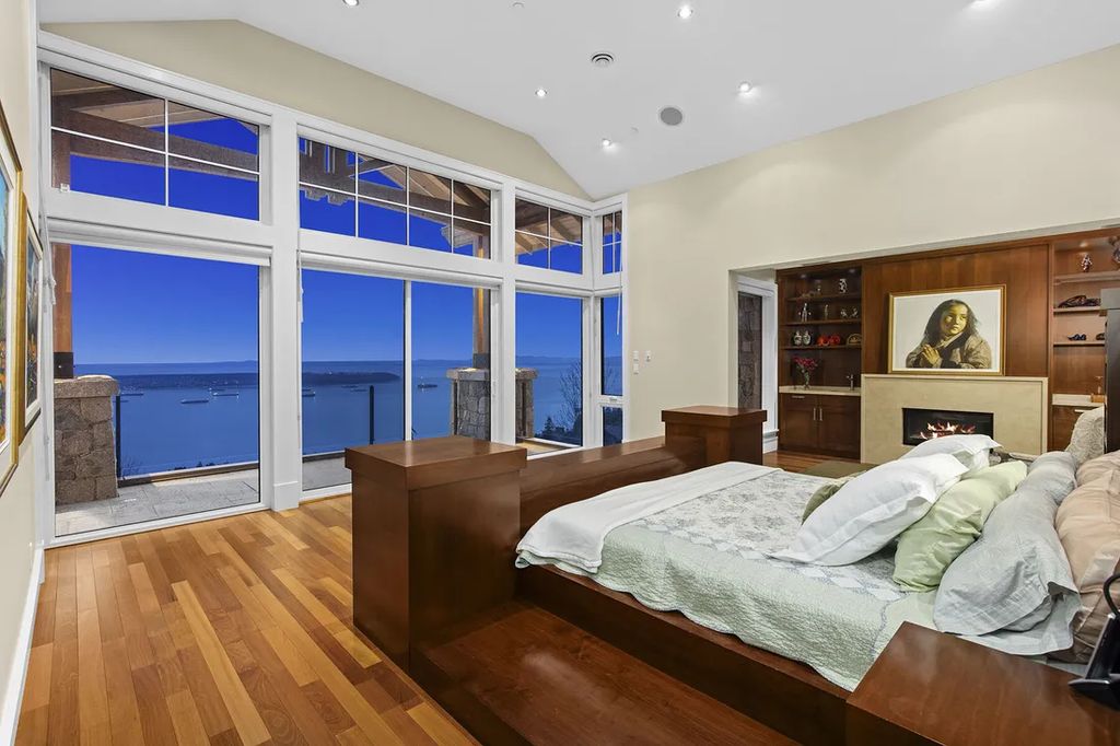 West Vancouver Luxury Redefined Iconic Residence Priced at C13 Million 17